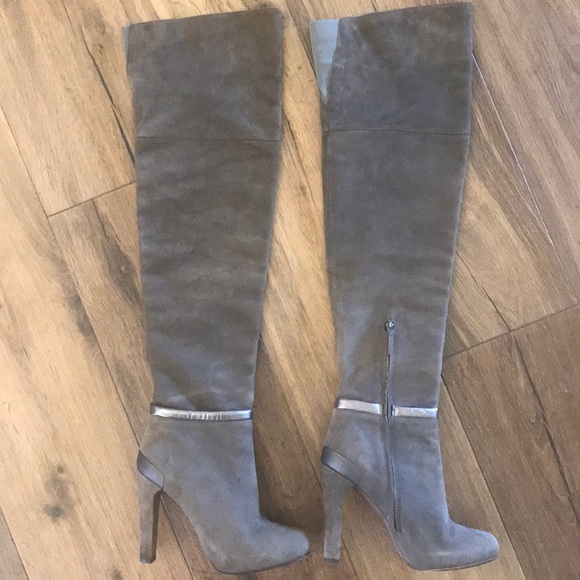 fendi suede boots